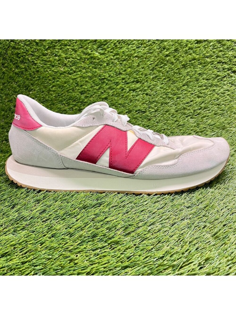 New Balance 237 Mens Size 16 White Gray Red Athletic Running Shoes Sneakers